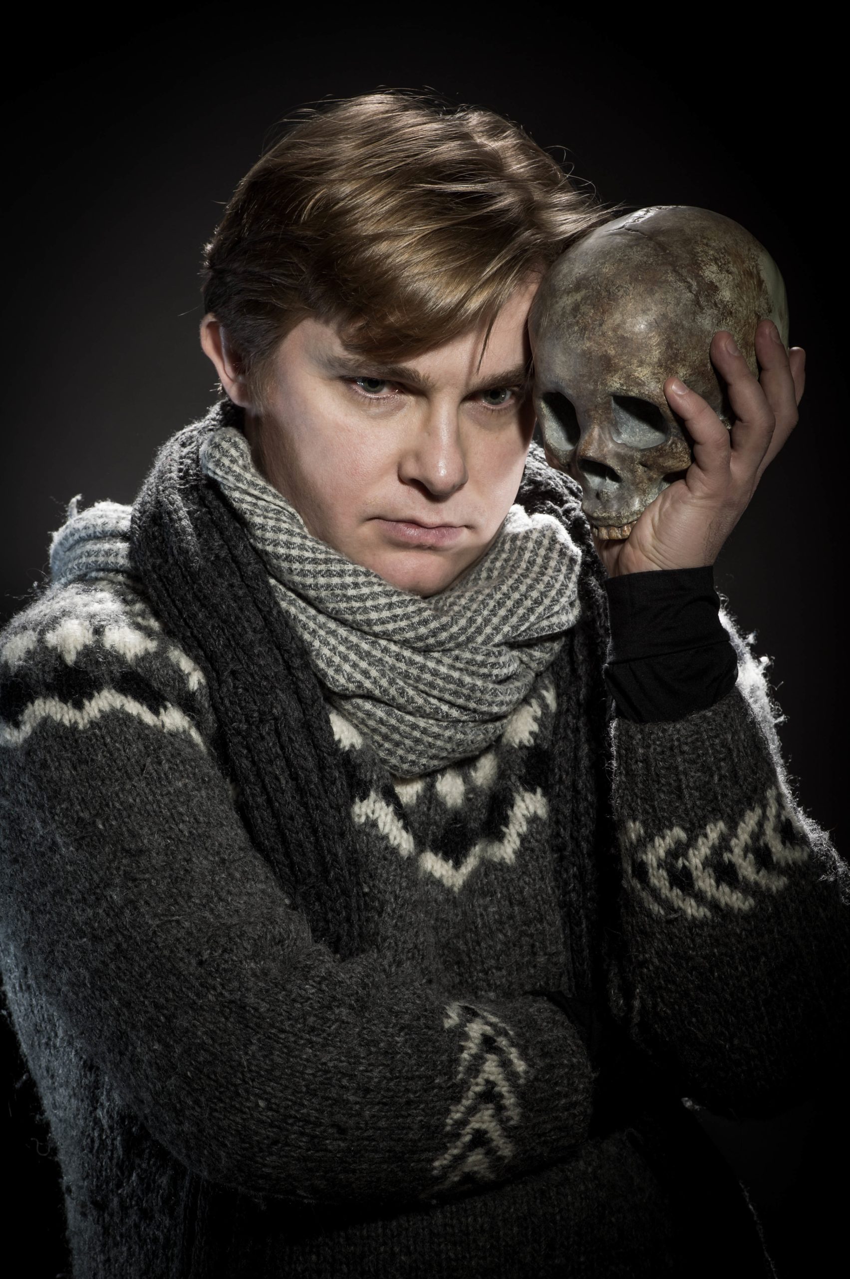 “Thou comest in such questionable shape”: <em>Hamlet</em> at The Rose Theatre