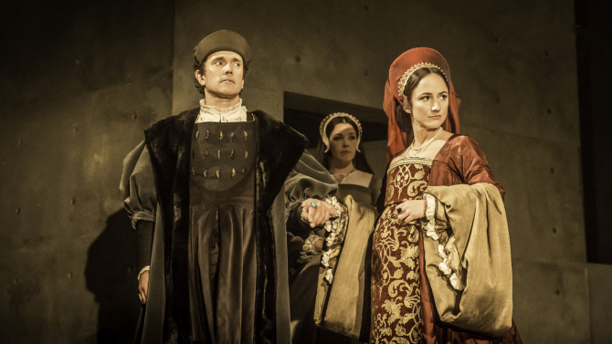 Wolf Hall: Bookended