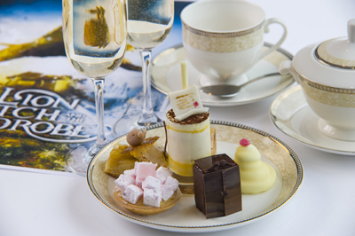 Until 9 Sep: Afternoon Tea & Cocktails Inspired by <em>The Lion, the Witch and the Wardrobe</em>