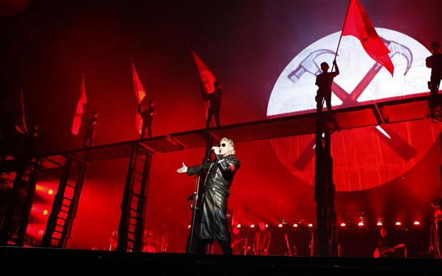 Roger Waters performs the entirety of The Wall at Wembley Stadium. Photo by Chiazi Nozu.