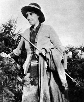 Virginia Woolf goes on a walk in Cornwall. The event at St Olave Hart Hall retraced the author's steps around London. Photo courtesy of virginiawoolfblog.com.