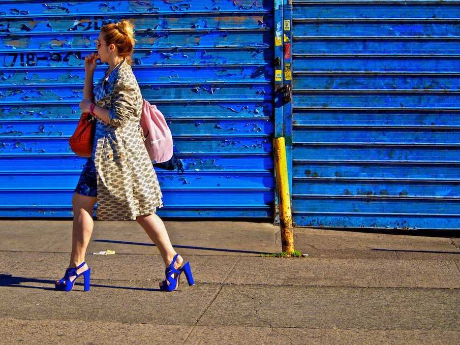 woman-wearing-blue-heels